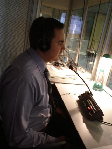 Simultaneous Interpreter